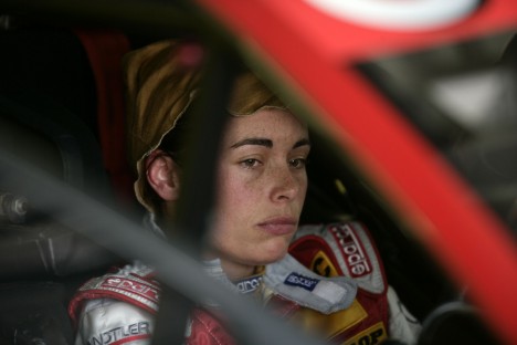Vanina Ickx ikke glad for sin nye R12 racer